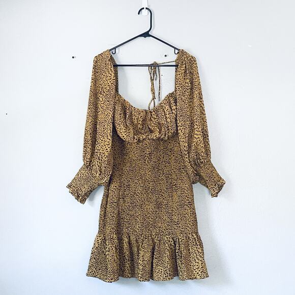 Elliatt Dress XL Leopard Print Smocked Babydoll Puff Sleeve Ruffle Low Back Mini - Picture 3 of 9